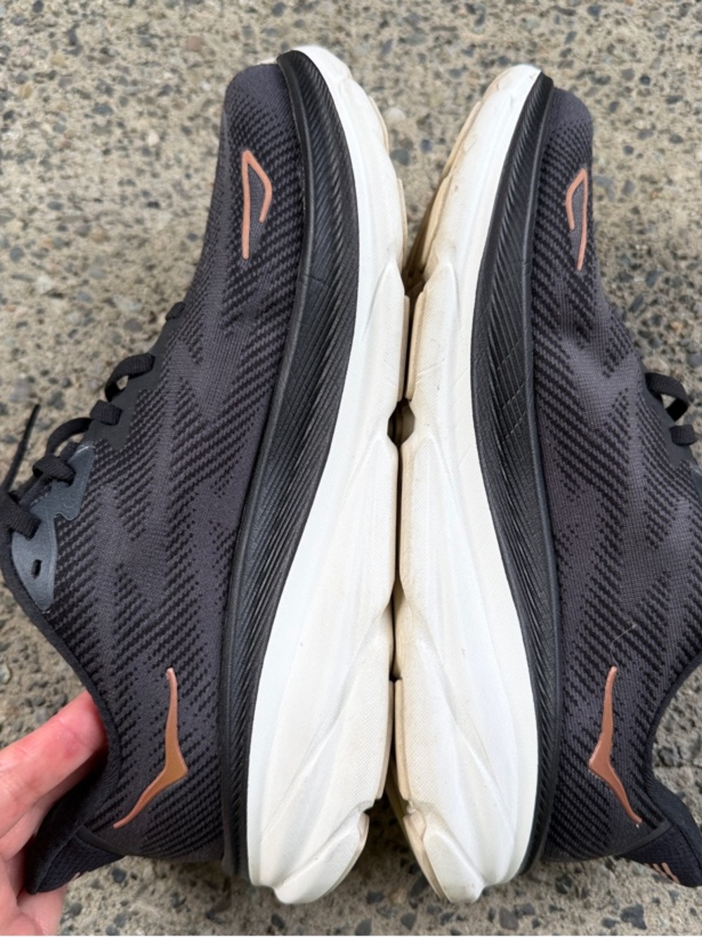 Hoka Clifton 9 Women's Running Shoes - Size 8.5D - Picture 4 of 14
